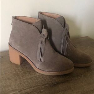 Ugg tassel booties